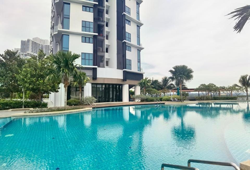 C1113 Almas Suites Galaxy Space Netflix By Stay Nusajaya (Iskandar Puteri) Exterior foto